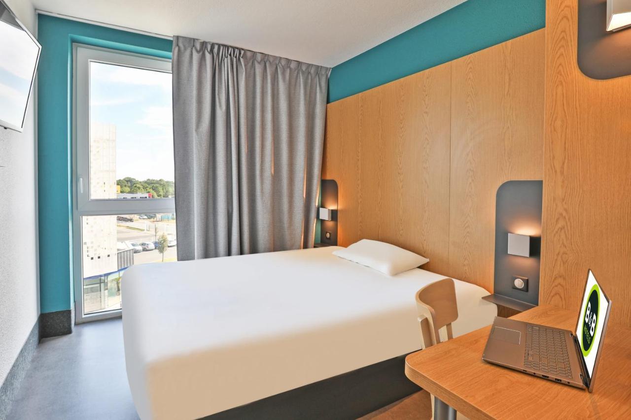 B&B Hotel La Roche-Sur-Yon Mouilleron-le-Captif ภายนอก รูปภาพ